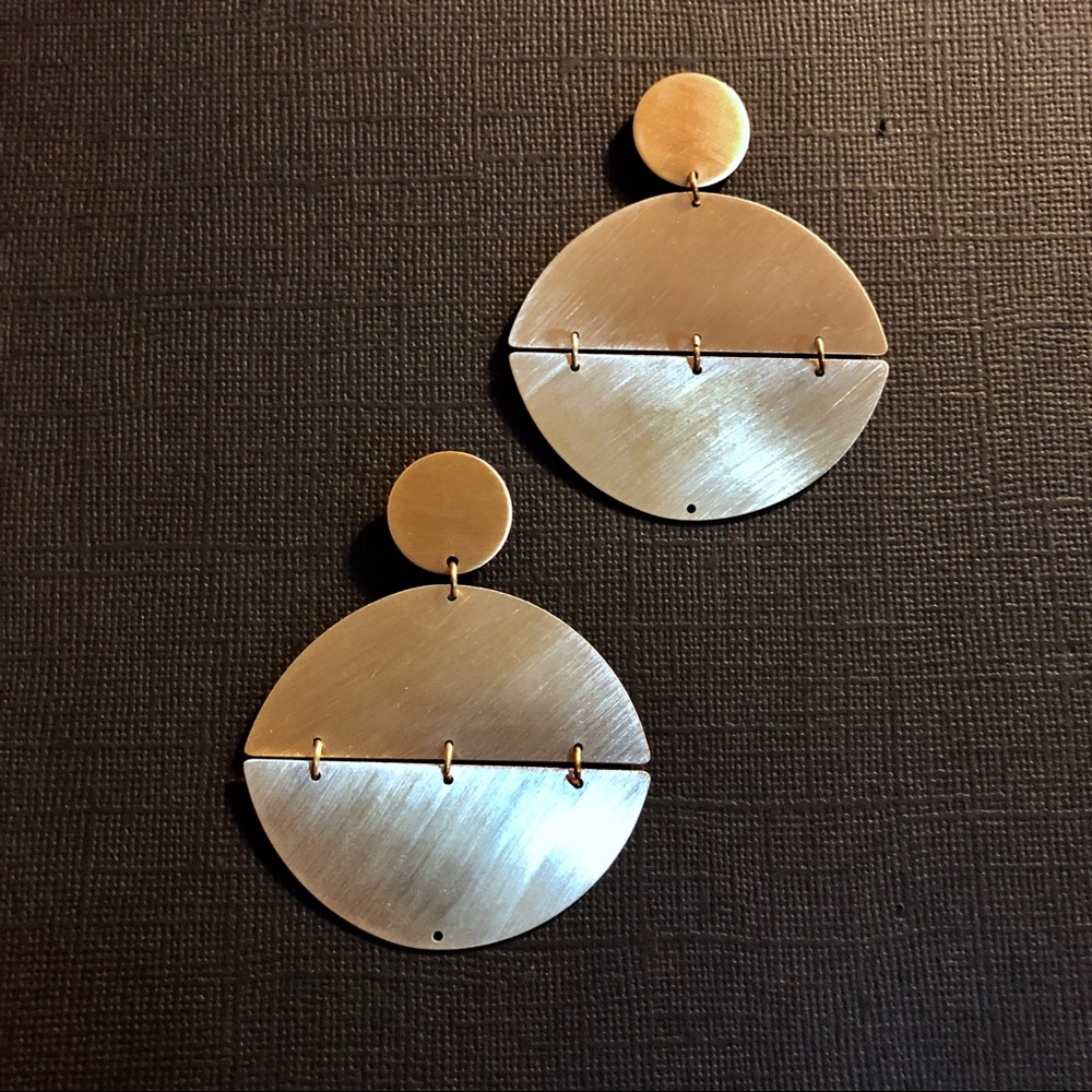 SURI05 Raw Brass Earrings